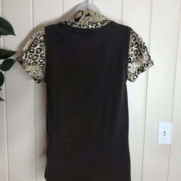AGB Brown & Cheetah Animal Print Blouse 
Size Large 10 - 12
55% Ramie 45% Cotton - Picture 12 of 12